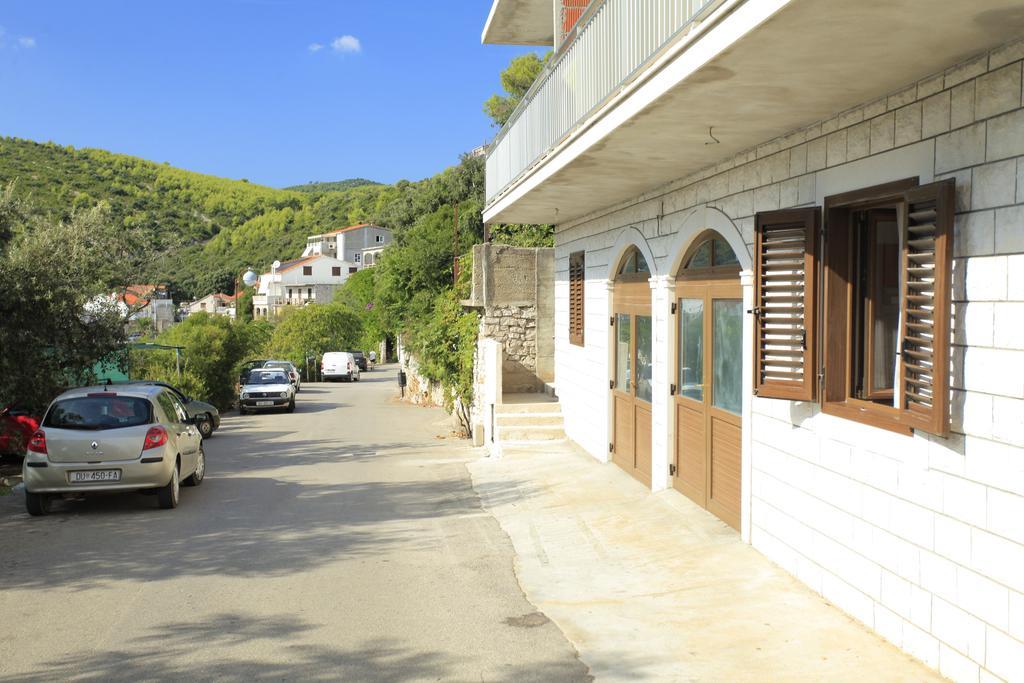Antonia Apartments Zavalatica Buitenkant foto